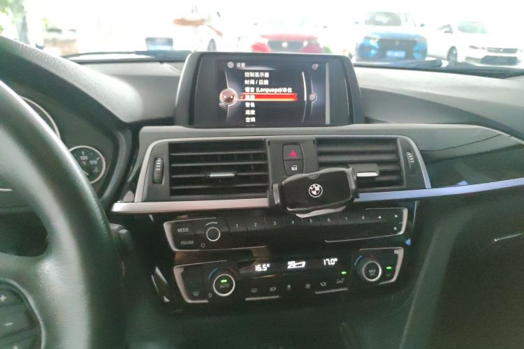 宝马3系 2017款 320Li 时尚型局部细节16