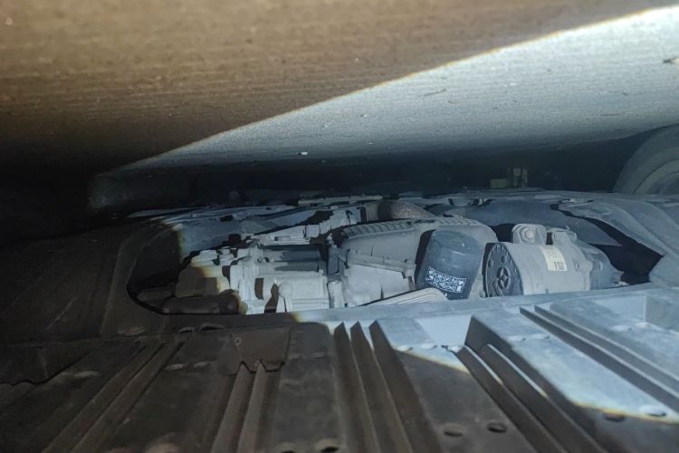 别克 君越 2019款 28T 豪华型局部细节9008