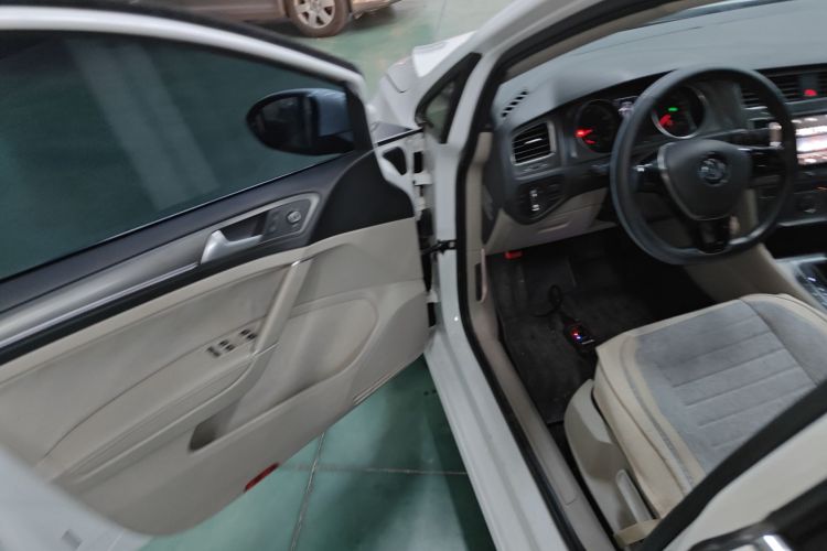 大众 高尔夫 2015款 1.4TSI 自动舒适型中控内饰20