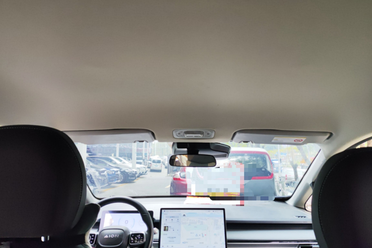 埃安 AION Y 2023款 Younger中控内饰22