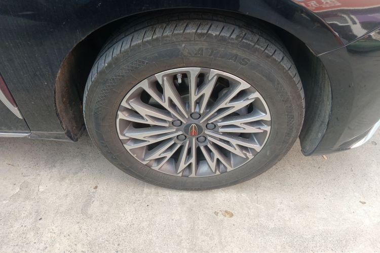 红旗H5 2023款 1.5T DCT智联旗韵版车身外观10