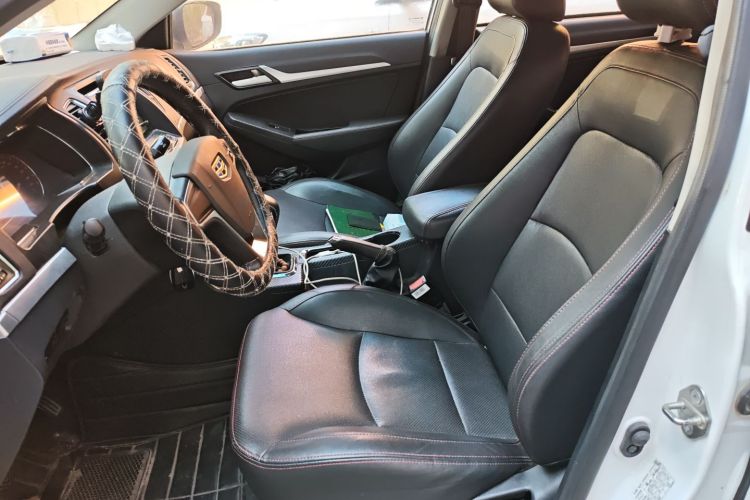 吉利汽车 远景 2015款 1.5L 手动幸福型中控内饰19