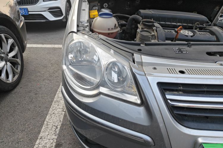 大众 Polo 2009款 劲取 1.6L 自动雅致版车身外观8