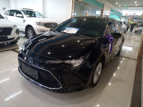 丰田 雷凌 2021款 双擎 1.8H E-CVT豪华版