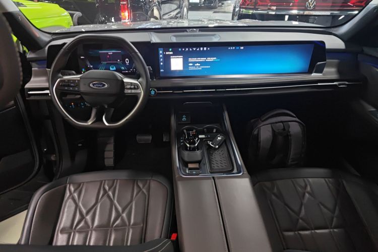 福特 2025款 锐界L 2.0T EcoBoost E混动四驱七座至尊型中控内饰12