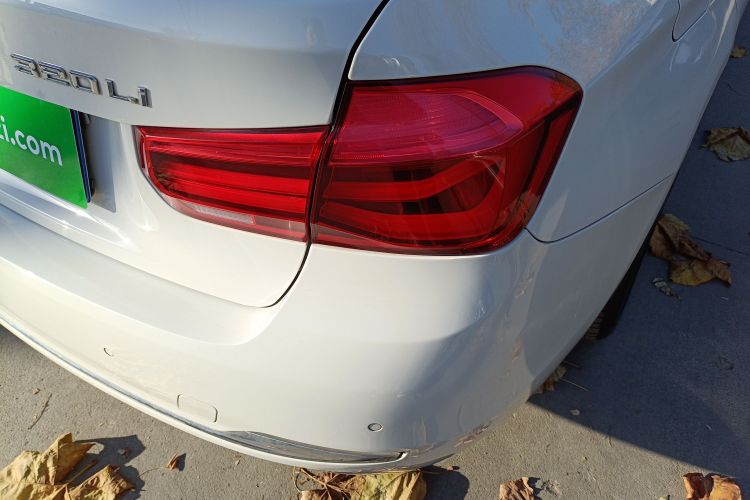 宝马3系 2016款 320Li 时尚型车身外观6006