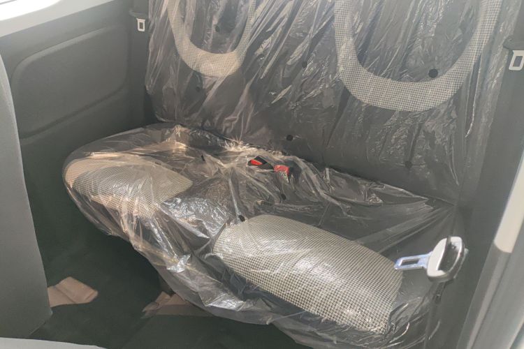 五菱汽车 宏光MINIEV 2024款 第三代 215km 青春版中控内饰21