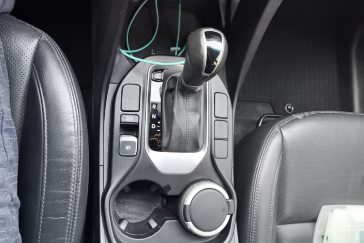 现代 胜达 2015款 2.0T 自动四驱智能型 5座中控内饰18