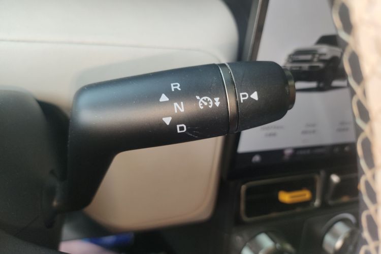 奇瑞iCAR V23 2025款 401两驱智驾版中控内饰18