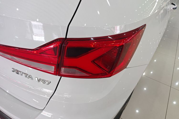 捷达VS7 2020款 1.4T 自动悦享型车身外观9