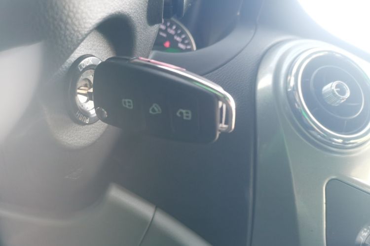 江淮瑞风 瑞风M3 2019款 宜家版 1.8L 豪华智能型中控内饰11