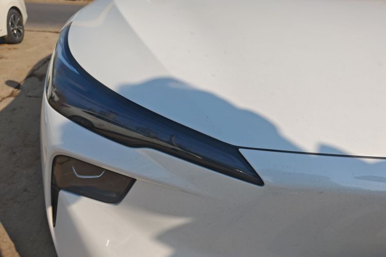 奔腾 悦意03 2025款 445km 心悦版车身外观8