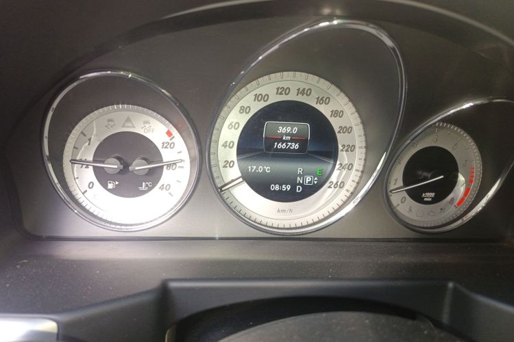 奔驰GLK级 2014款 GLK 260 4MATIC 动感型中控内饰15