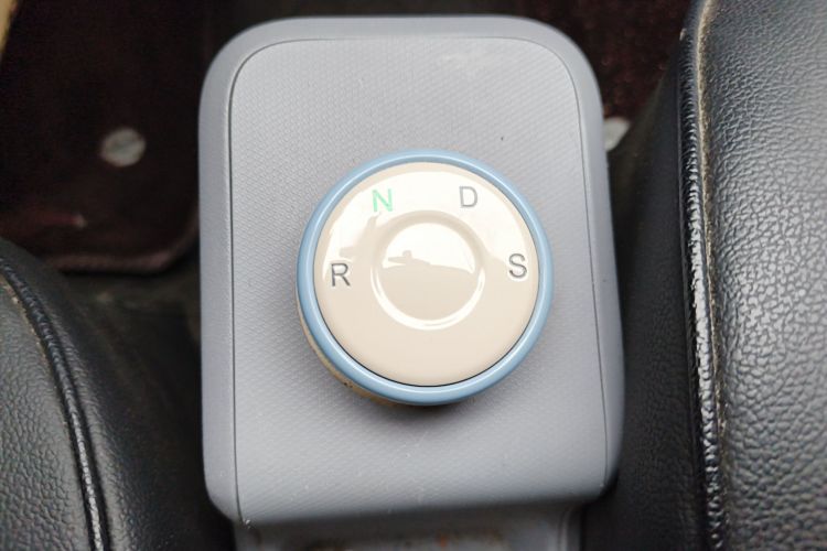 凌宝汽车 凌宝BOX 2023款 蔡文姬版中控内饰18