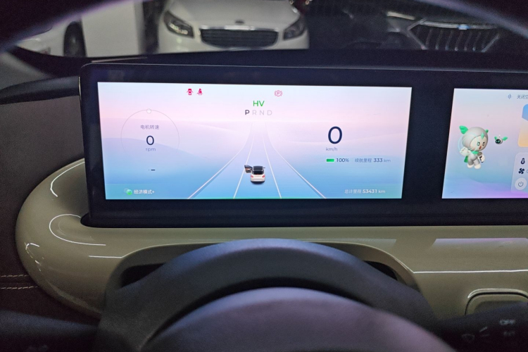 五菱汽车 五菱缤果 2023款 333km 灵犀互联款中控内饰14