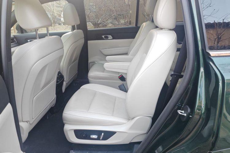 理想汽车 理想ONE 2021款 增程6座版中控内饰21