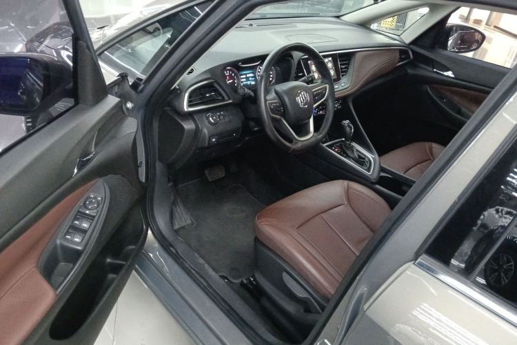 别克GL6 2018款 18T 5座豪华型中控内饰20