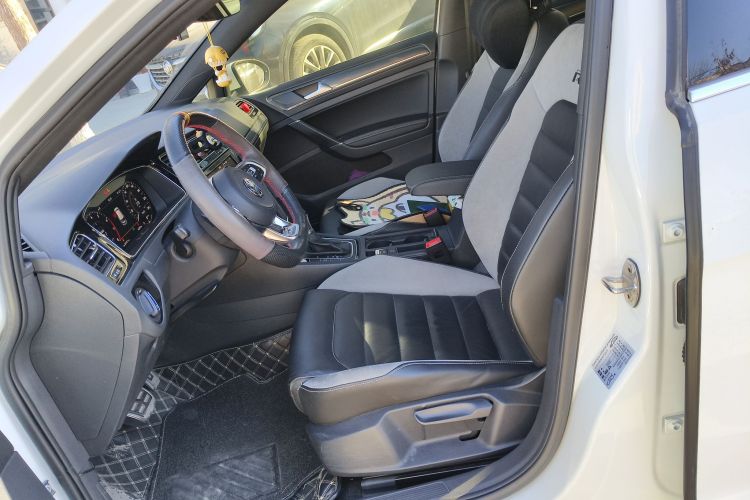 大众 高尔夫 2019款 280TSI DSG R-Line型 国VI中控内饰19