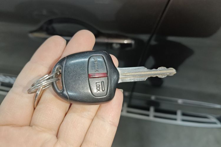 三菱 劲炫ASX 2018款 1.6L 手动两驱灵动版中控内饰11