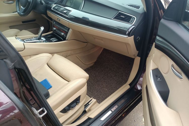 宝马5系GT 2011款 535i xDrive豪华型局部细节9005