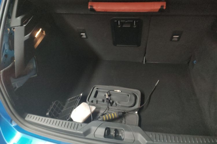 福特 福克斯 2020款 两厢 EcoBoost 180 自动ST Line局部细节23