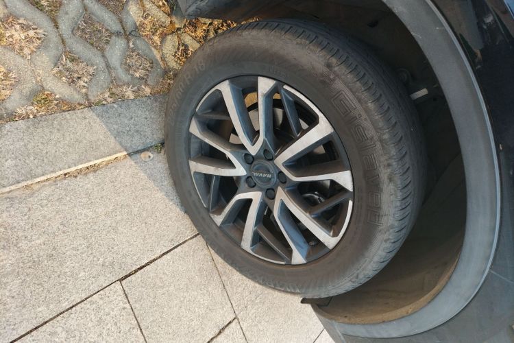 哈弗H6 2021款 第三代 1.5T 自动两驱Pro车身外观10