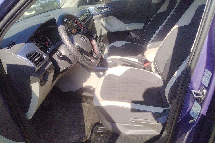 大众 途铠 2020款 1.5L 自动舒适版局部细节19