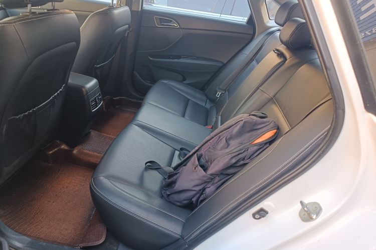 现代 名图 2017款 1.6T 自动智能型GLS 国V中控内饰21