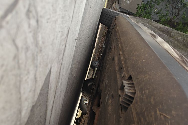 宝马X1 2013款 sDrive18i 时尚型机舱底盘29