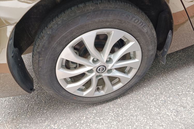 日产 轩逸 2016款 1.6XE CVT舒适版车身外观6008