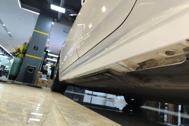 比亚迪 秦PLUS 2021款 EV 500KM 尊贵型局部细节9002