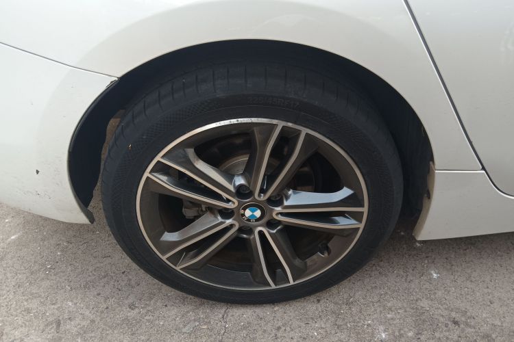 宝马1系 2018款 改款 118i 运动型车身外观6005