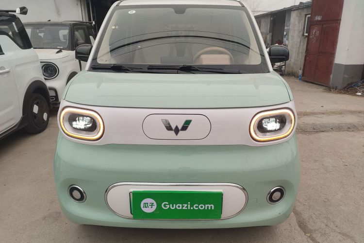 五菱汽车 宏光MINIEV 2024款 第三代 215km 进阶版车身外观2