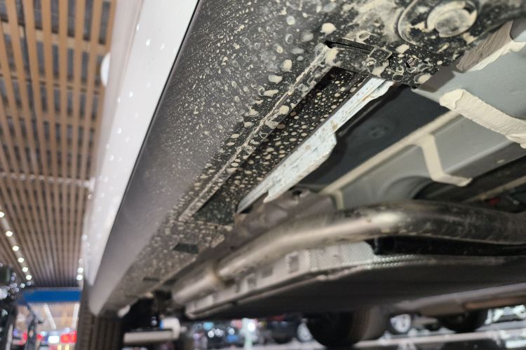 比亚迪 秦PLUS 2025款 DM-i 智驾版 128KM进取型局部细节9001