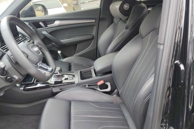 奥迪Q5L 2024款 45 TFSI 豪华动感型局部细节19