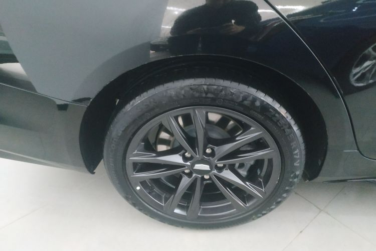 凯迪拉克CT4 2023款 25T 豪华型车身外观6008