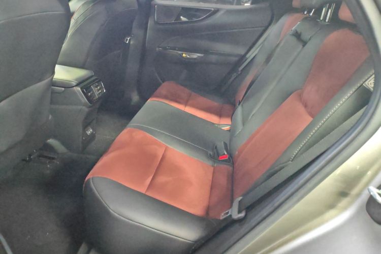 雷克萨斯NX 2022款 260 前驱 创驰版中控内饰21