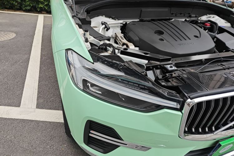 沃尔沃XC60 2024款 B5 四驱智逸豪华版车身外观8