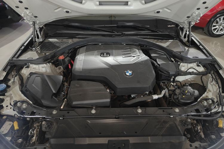 宝马3系 2024款 320Li M运动套装机舱底盘24