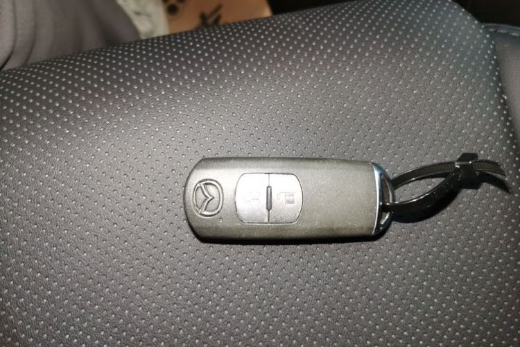 马自达CX-5 2013款 2.0L 自动两驱舒适型中控内饰11