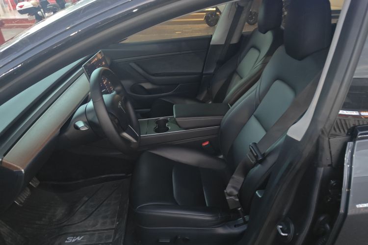 特斯拉 Model 3 2019款 标准续航后驱升级版局部细节19
