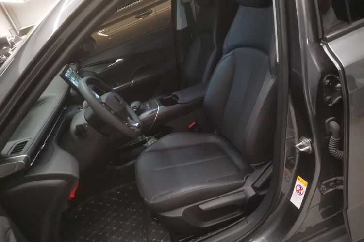 长安 逸动 2024款 1.5T GDI自动 尊贵型中控内饰19