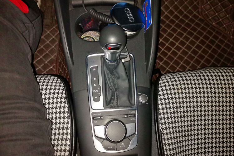 奥迪A3 2020款 改款 Limousine 35 TFSI 进取型 国VI中控内饰18