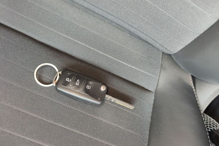 大众 途观 2017款 300TSI 自动两驱丝绸之路风尚版中控内饰11