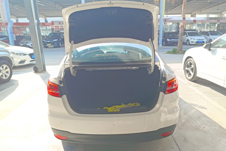 福特 福睿斯 2019款 改款 1.5L 自动悦享型 国VI局部细节23