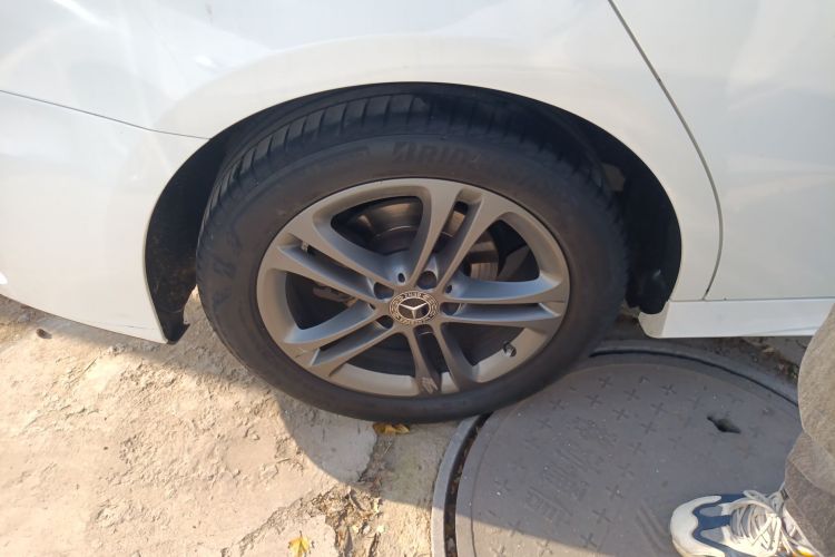 奔驰A级 2020款 改款 A 180 L 运动轿车特殊配置车身外观6008