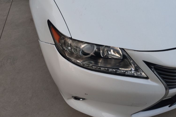 雷克萨斯ES 2013款 250 精英版车身外观6006