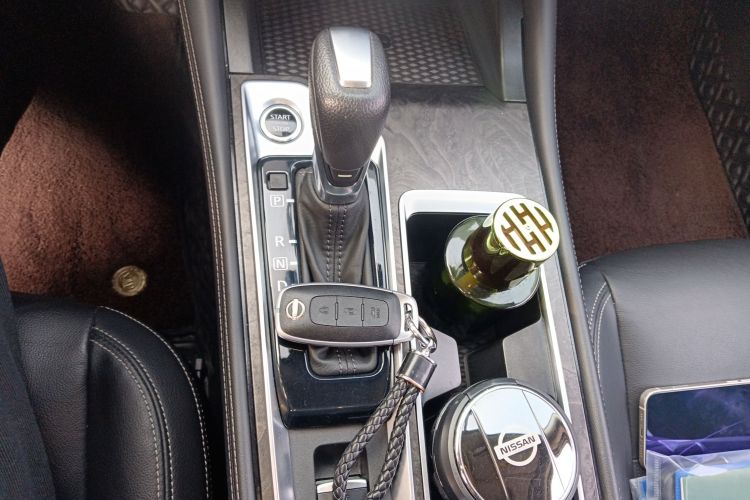 日产 天籁 2022款 2.0L XL-TLS 悦享版局部细节18