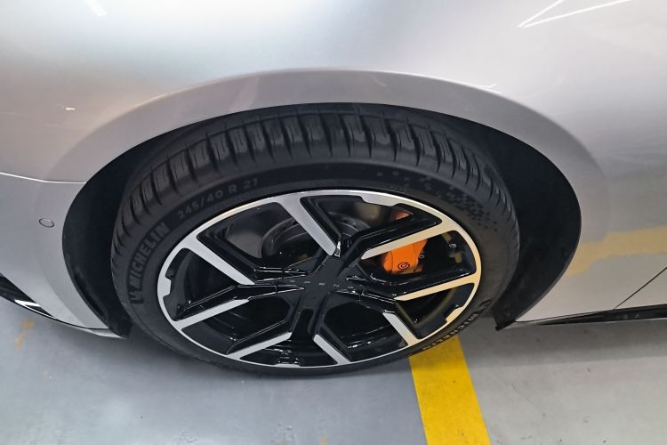 小鹏P7 2025款 702 长续航 Ultra车身外观6007