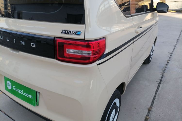 五菱汽车 宏光MINIEV 2022款 自在款 三元锂车身外观9
